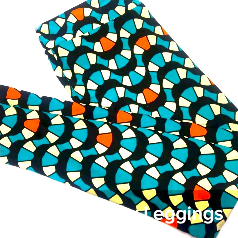 LULAROE SNAKES & LADDERS LEGGINGS